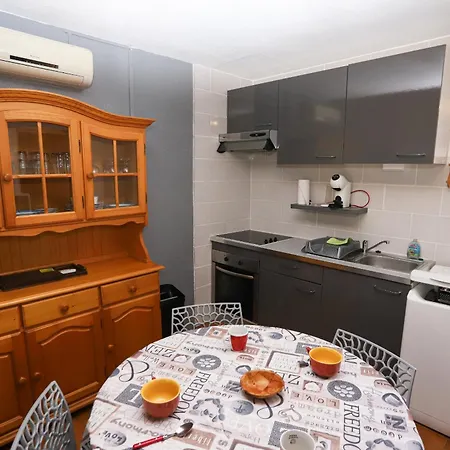 Villa St Cyprien Maison 4p Avec Grande Terrasse Et Jardin Clos