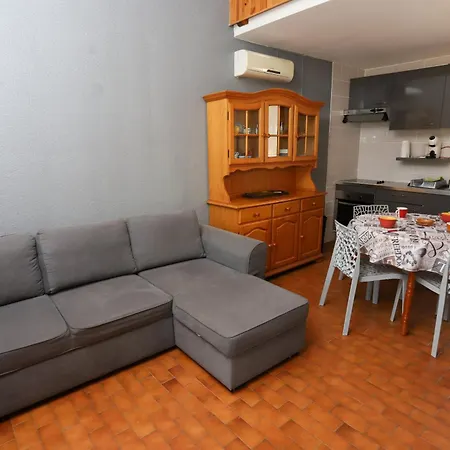 St Cyprien Maison 4p Avec Grande Terrasse Et Jardin Clos Saint-Cyprien (Pyrenees-Orientales)